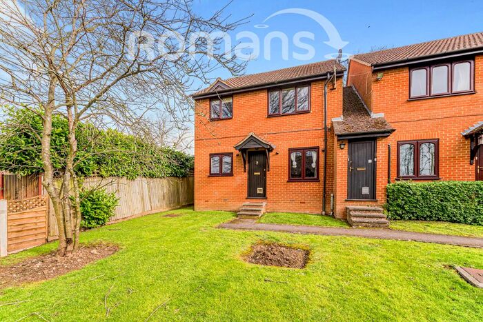 2 Bedroom Maisonette To Rent In Holmers Court, Holmers Farm Way, High Wycombe, HP12