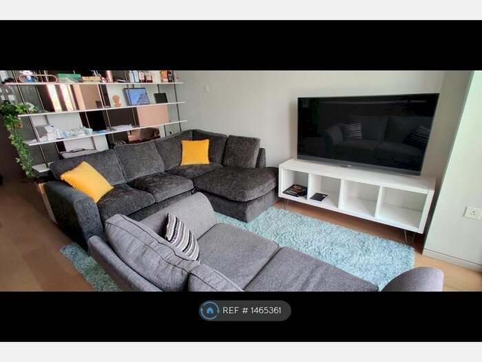 Studio To Rent In Casson Square, London, SE1