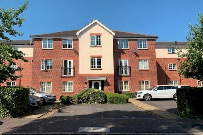 2 Bedroom Flat To Rent In Caudale Court, Nottingham, NG2