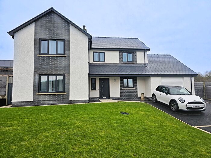 4 Bedroom Detached House For Sale In Clos Gosen, Aberystwyth, SY23