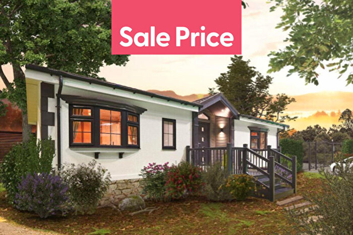 2 Bedroom Lodge For Sale In Lostwithiel, Cornwall, PL22
