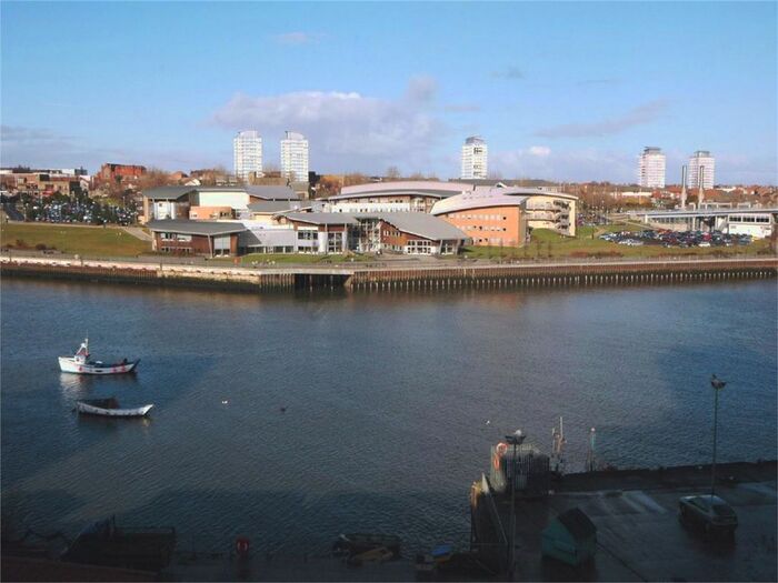 2 Bedroom Flat To Rent In River View, Sunderland Riverside, Sunderland, Tyne And Wear SR1