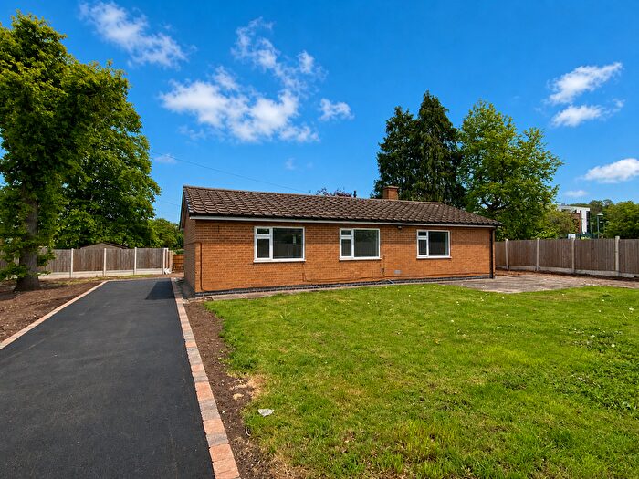 3 Bedroom Bungalow To Rent In Glebe Lane, Nottingham, NG12