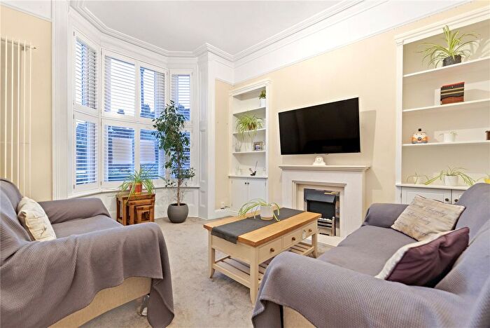 3 Bedroom End Terrace House For Sale In Mornington Road, Leytonstone, London, E11