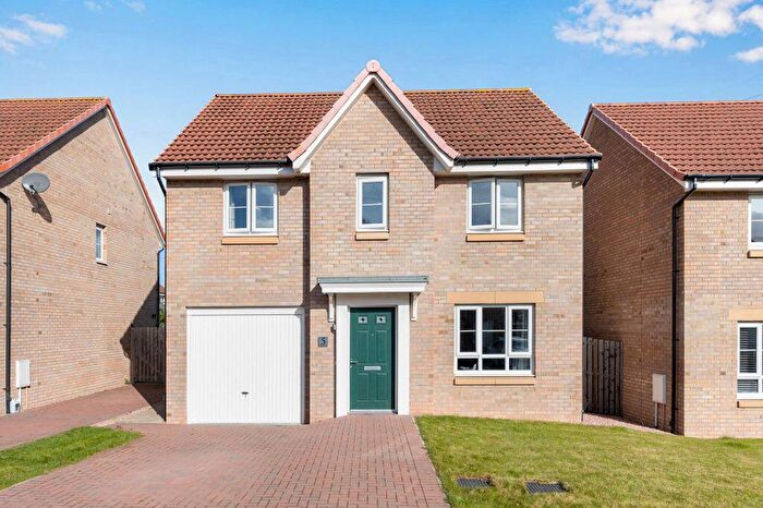 4 Bedroom Detached House For Sale In Benhar Road, Musselburgh, EH21