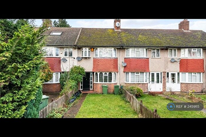3 Bedroom Terraced House To Rent In Whitefoot Lane, Bromley, BR1