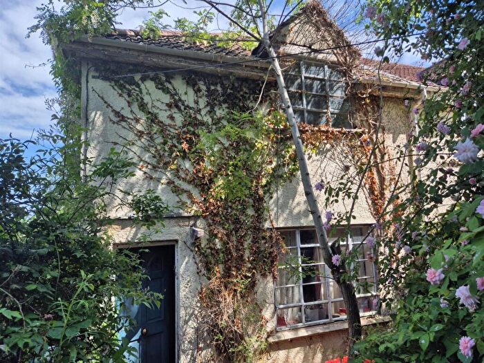 3 Bedroom End Of Terrace House For Sale In Severn Road, Pill, BS20