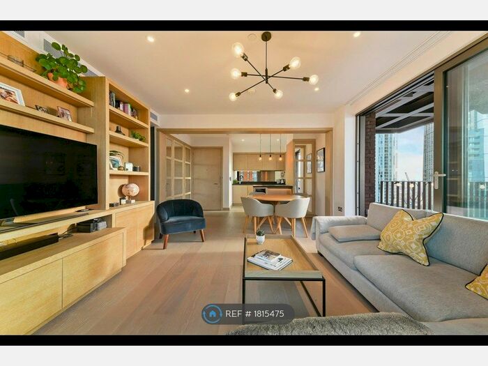 2 Bedroom Flat To Rent In Legacy Building, London, SW11