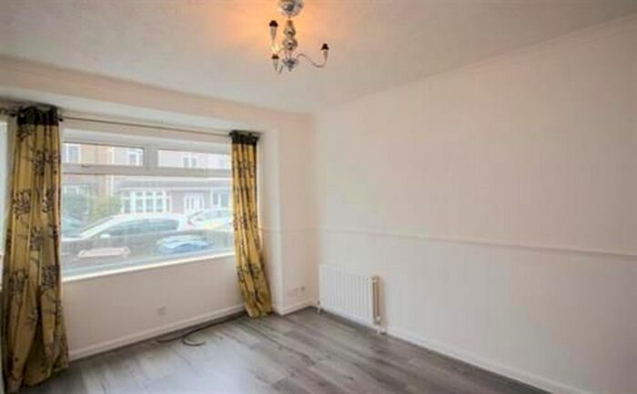 3 Bedroom Terraced House To Rent In Kent Road, Grays, RM17