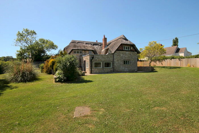 3 Bedroom Detached House To Rent In Main Road, Ningwood, PO30