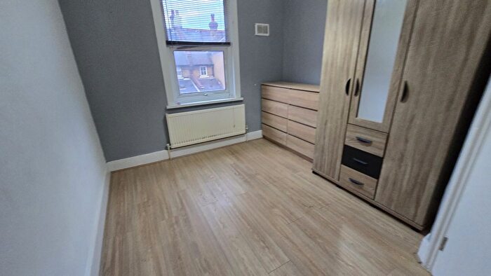 3 Bedroom Terraced House To Rent In Lordship Lane, London, N17