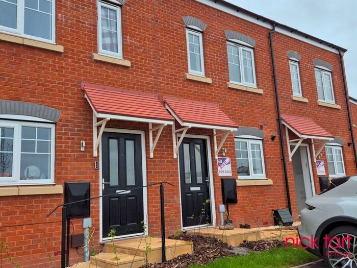 3 Bedroom Terraced House To Rent In John Williams Close, Telford, TF2