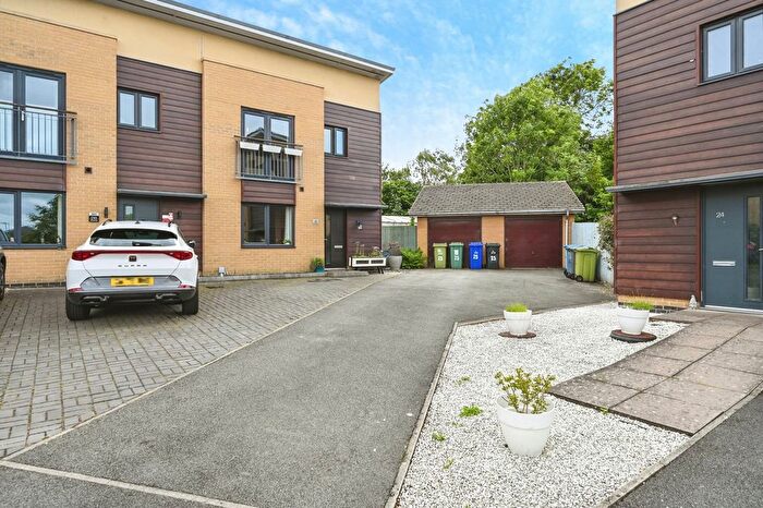 3 Bedroom Semi-Detached House For Sale In Brackendale, Runcorn, Cheshire, WA7