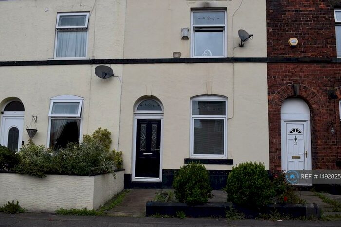 2 Bedroom Terraced House To Rent In Shaw Street, Bury, BL9