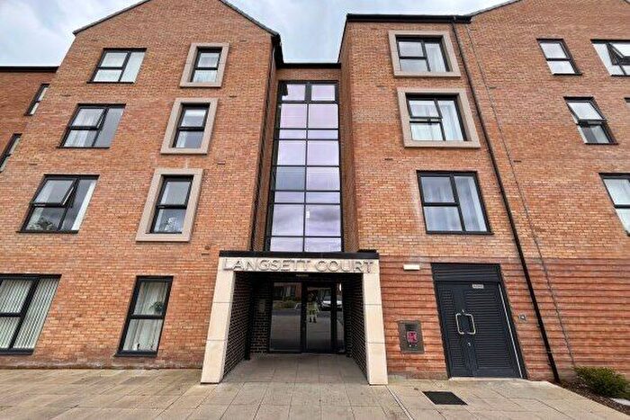 1 Bedroom Flat To Rent In Hemingfield Grove, Warrington, WA5