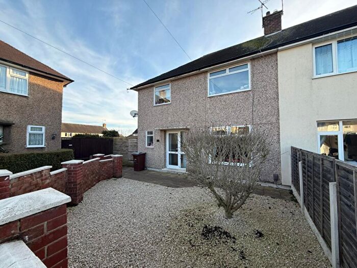 3 Bedroom House To Rent In Tintagel Green, Clifton, NG11