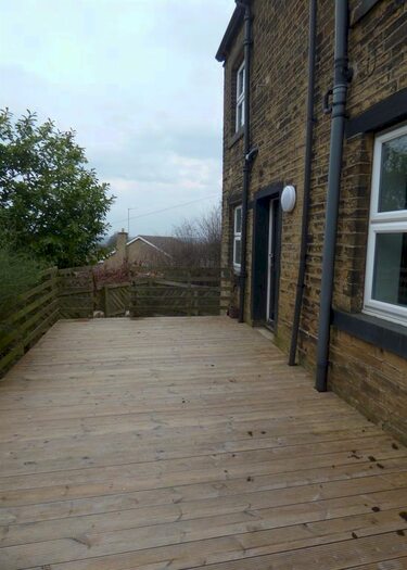 1 Bedroom Terraced House To Rent In Delf Hill, Brighouse, HD6