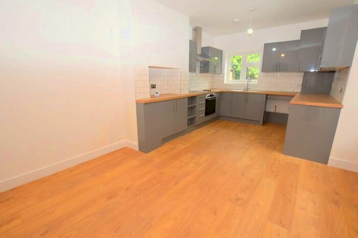 3 Bedroom Terraced House To Rent In West End Avenue, London, E10