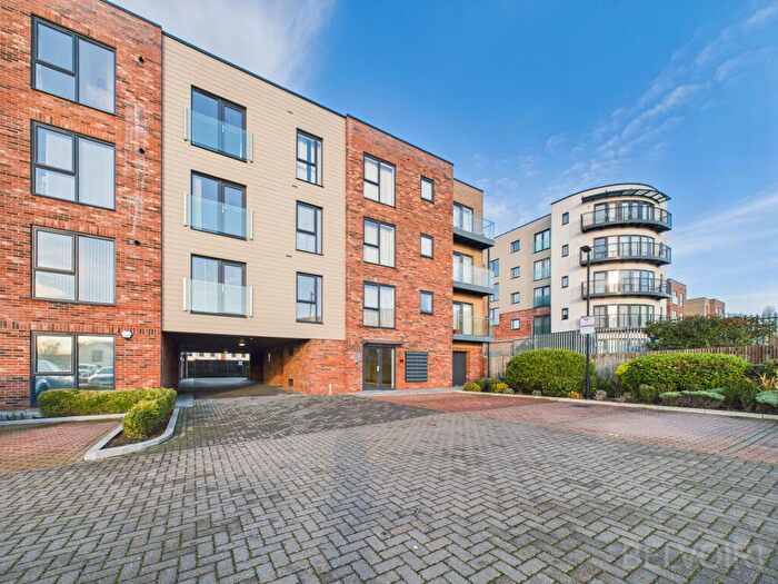 2 Bedroom Flat To Rent In Station Hill, Bury St Edmunds, IP32