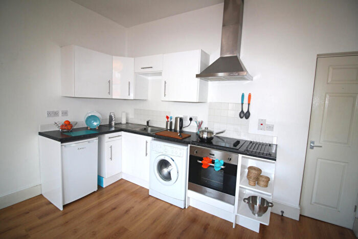1 Bedroom House To Rent In London Road, Leicester, LE2
