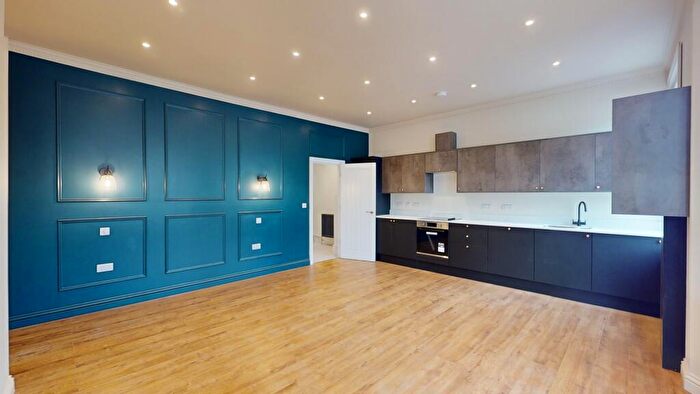 4 Bedroom Flat To Rent In Stanford Road, Brighton, BN1