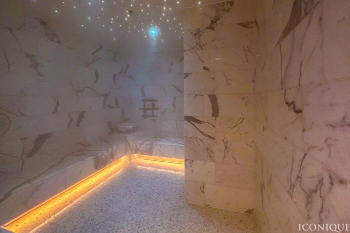 5 Bedroom Flat For Sale In Bondway, London, SW8