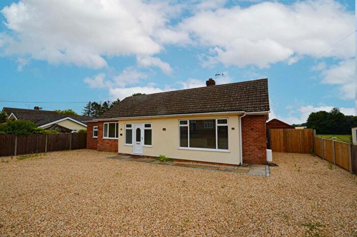 3 Bedroom Detached Bungalow To Rent In Watton, IP25