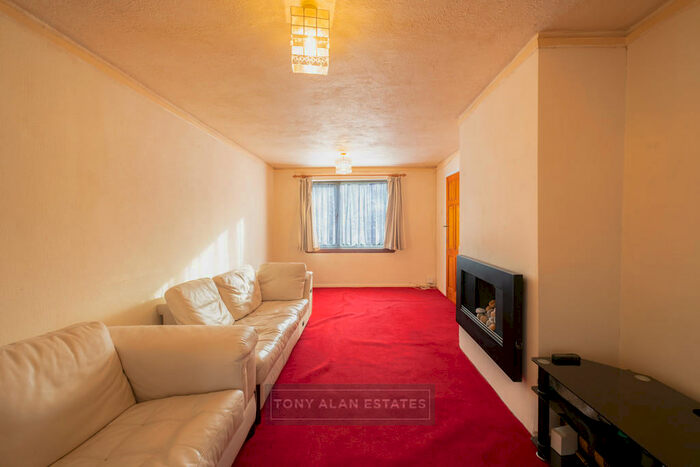 3 Bedroom Terraced House To Rent In Goosecroft, Hemel Hempstead, HP1