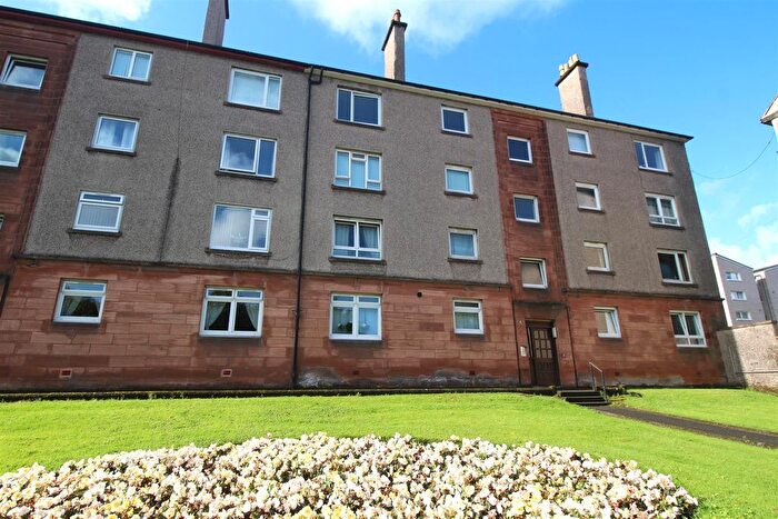 1 Bedroom Flat For Sale In Shore Street, Gourock, PA19