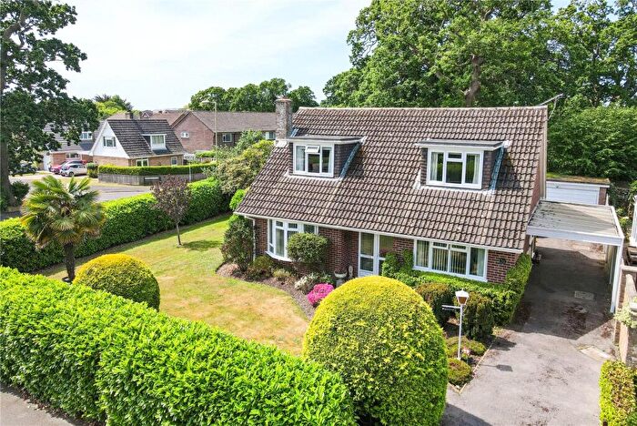 4 Bedroom Bungalow For Sale In Merlewood Court, Lyon Avenue, New Milton, Hampshire, BH25