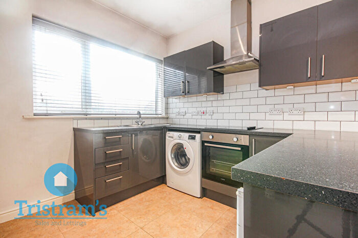 2 Bedroom Apartment To Rent In Chelsea Street, New Basford, NG7