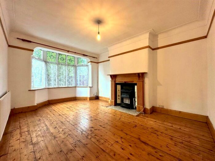 2 Bedroom Semi-Detached House To Rent In Carlyle Road, Staines-Upon-Thames, Surrey, TW18