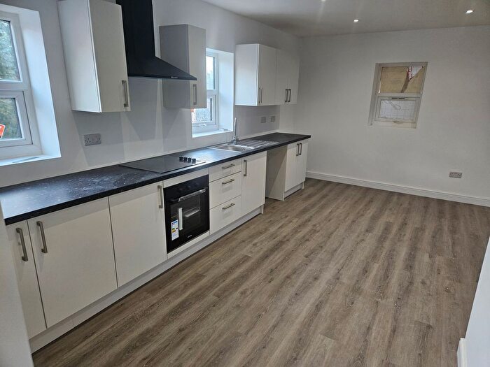 2 Bedroom Flat To Rent In The Shambles, Wednesbury, WS10
