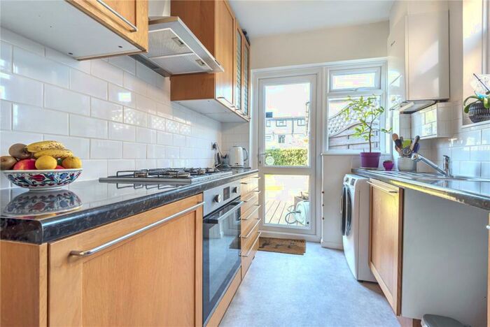 3 Bedroom Semi-Detached House To Rent In Braycourt Avenue, Walton-On-Thames, KT12