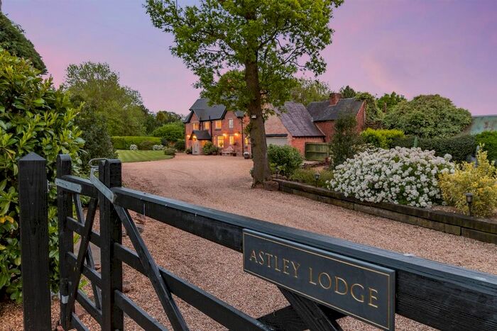 4 Bedroom Detached House For Sale In Breach Oak Lane, Corley, Coventry, CV7