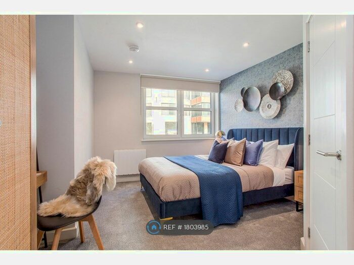 2 Bedroom Flat To Rent In Richmond Hill, Bournemouth, BH2