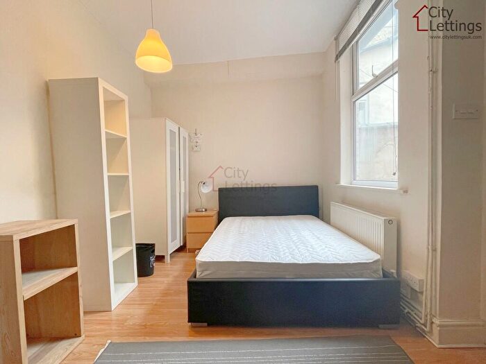 Studio To Rent In Hartley Road, Radford, NG7