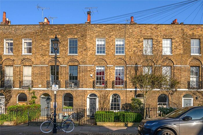 3 Bedroom Terraced House For Sale In Cloudesley Road, Islington, London, N1