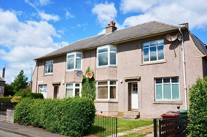 2 Bedroom Flat To Rent In Crewe Road West, Edinburgh, EH5