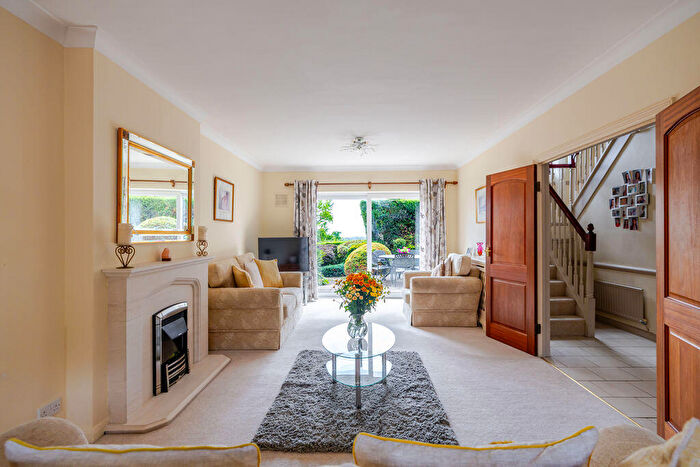 3 Bedroom Terraced House For Sale In Orme Cottages, Tilburstow Hill Road, RH9