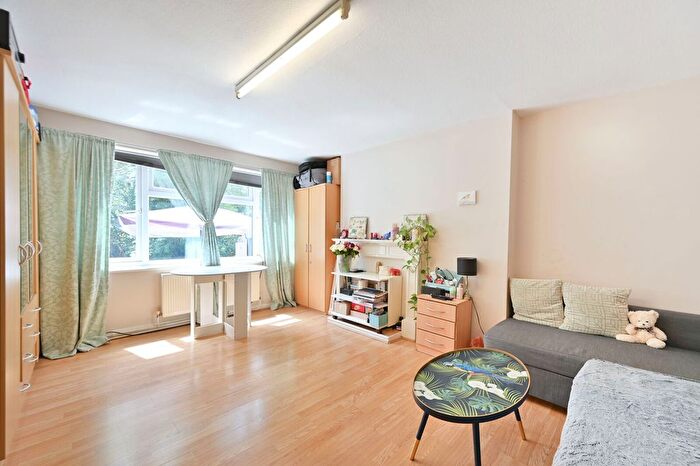 2 Bedroom Flat For Sale In Park Court, Wembley, Wembley Park, Wembley, HA9
