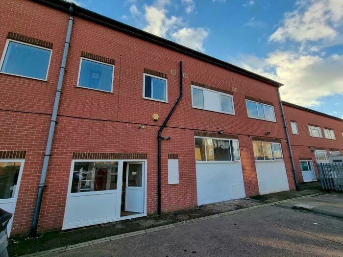 1 Bedroom Flat To Rent In Railway Road, Newhaven, BN9