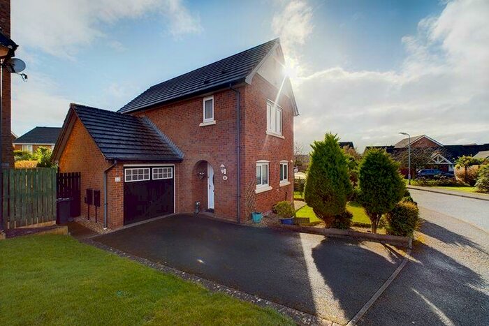 3 Bedroom Detached House For Sale In Hazelgrove, Seaton, CA14