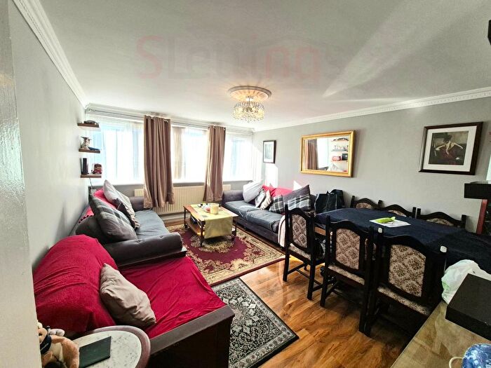 2 Bedroom Flat To Rent In Barnhill Road, Wembley, HA9