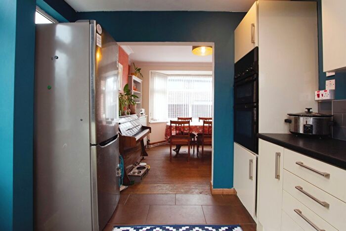 3 Bedroom Detached House For Sale In Ingram Road, Bulwell, Nottingham, NG6