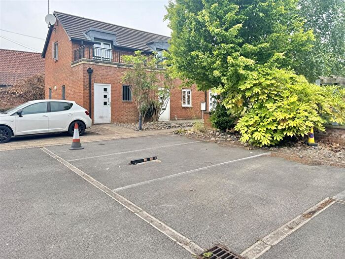 3 Bedroom Property To Rent In Burton Stone Lane, York, YO30