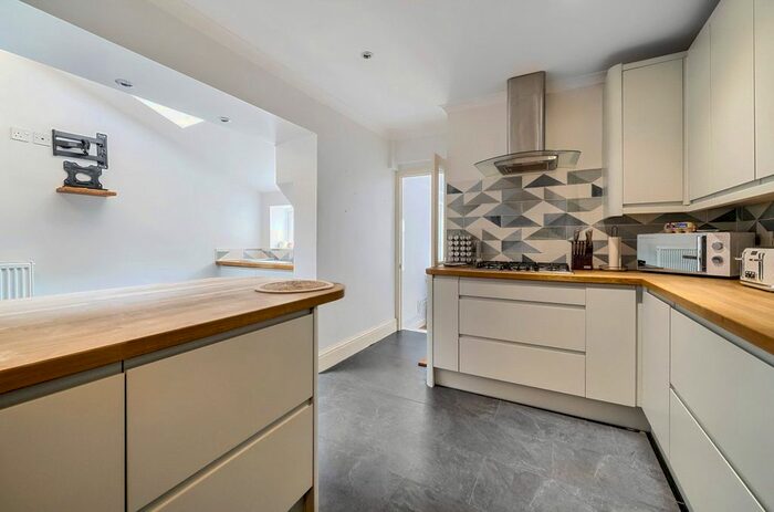 3 Bedroom Terraced House For Sale In Kent Road, Old Town, Swindon, Wiltshire, SN1