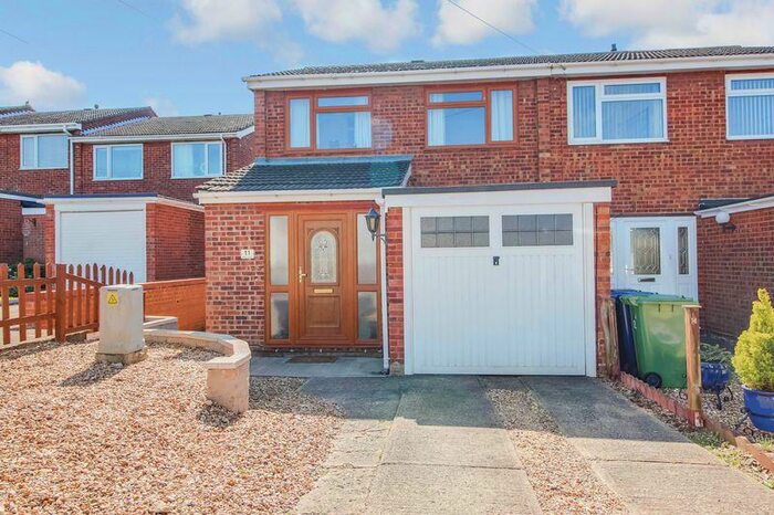 3 Bedroom Semi-Detached House To Rent In James Court, St. Neots, PE19