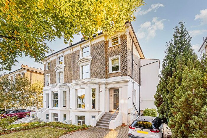 2 Bedroom Flat To Rent In Spencer Road, London, W4