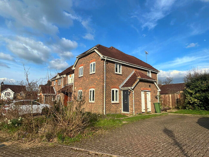 1 Bedroom House To Rent In Horsham, RH12
